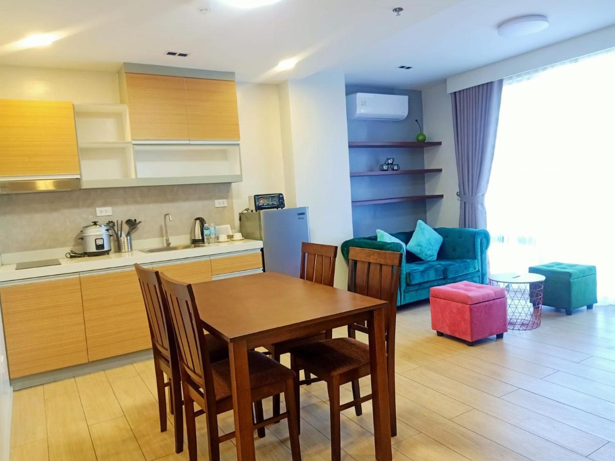 Inncity Hotel 칼바요그 외부 사진