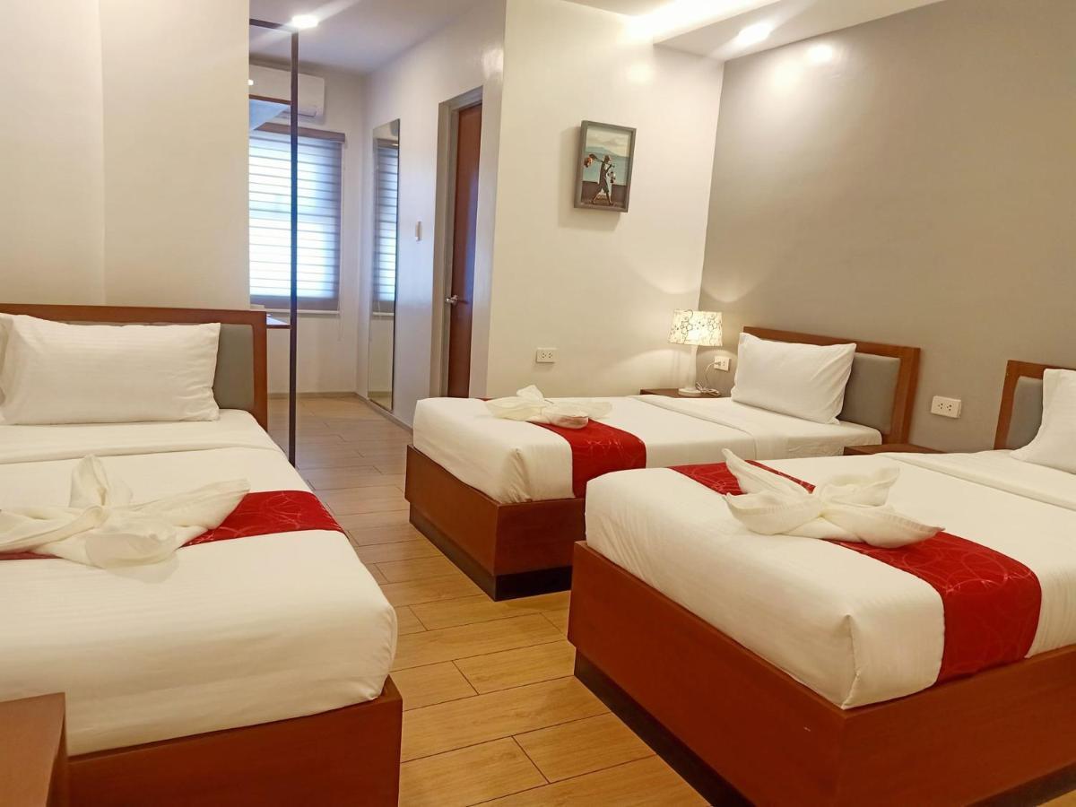 Inncity Hotel 칼바요그 외부 사진